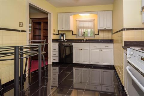2882 Temple Ave, Cincinnati, OH 45211 photo 15