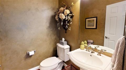 2619 Stonehaven Dr, Cincinnati, OH 45245 photo 22