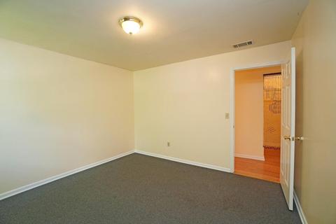 6261 Sturdy Ave, Cincinnati, OH 45230 photo 16