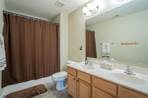 471 Park Pl, Cincinnati, OH 45244 photo 26