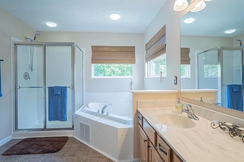 471 Park Pl, Cincinnati, OH 45244 photo 32