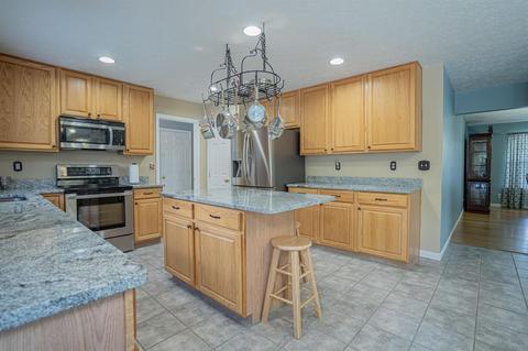 471 Park Pl, Cincinnati, OH 45244 photo 13