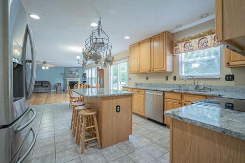 471 Park Pl, Cincinnati, OH 45244 photo 15