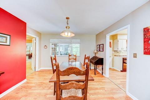 215 Edith Ave, Batavia, OH 45103 photo 6