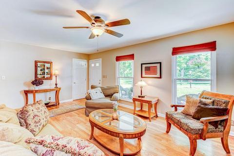215 Edith Ave, Batavia, OH 45103 photo 3