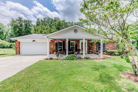 215 Edith Ave, Batavia, OH 45103 photo 1