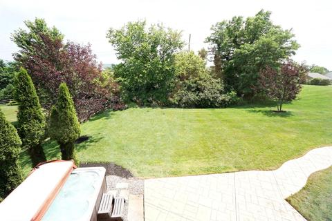 837 Dorgene Ln, Cincinnati, OH 45244 photo 49