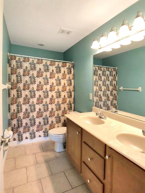 4564 Hampton Pointe Dr, Cincinnati, OH 45248 photo 20