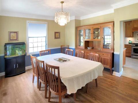 4564 Hampton Pointe Dr, Cincinnati, OH 45248 photo 4