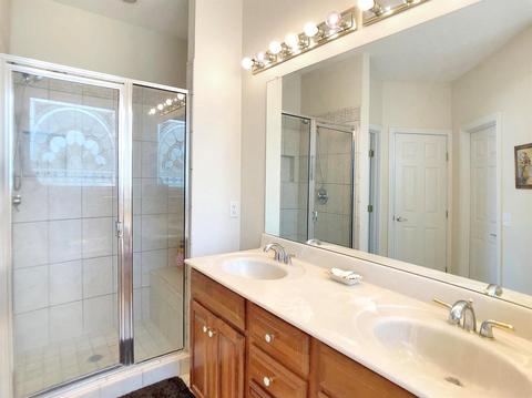 4564 Hampton Pointe Dr, Cincinnati, OH 45248 photo 15
