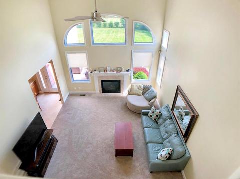 4564 Hampton Pointe Dr, Cincinnati, OH 45248 photo 10