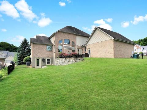 4564 Hampton Pointe Dr, Cincinnati, OH 45248 photo 28