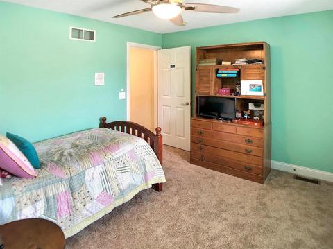 4564 Hampton Pointe Dr, Cincinnati, OH 45248 photo 18