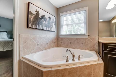 7722 Highgate Pl, Cincinnati, OH 45236 photo 30