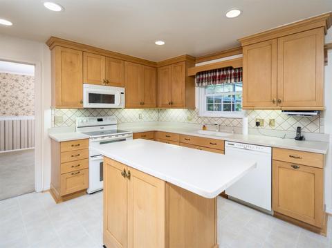 9313 Long Ln, Cincinnati, OH 45231 photo 12