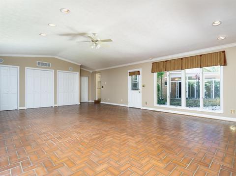 9313 Long Ln, Cincinnati, OH 45231 photo 17