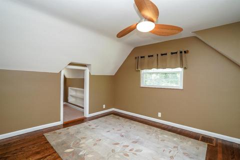 1611 Dell Ter, Cincinnati, OH 45230 photo 21