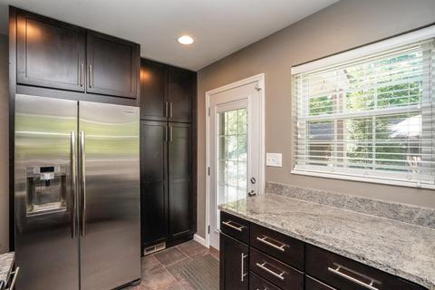 1611 Dell Ter, Cincinnati, OH 45230 photo 5