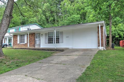 5425 Ehrling Rd, Cincinnati, OH 45227 photo 2