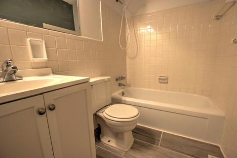 5425 Ehrling Rd, Cincinnati, OH 45227 photo 12