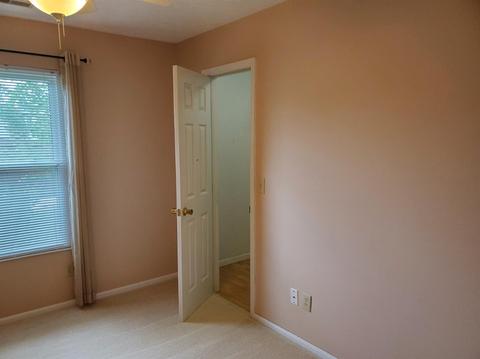 682 Bluebird Ln, Cincinnati, OH 45244 photo 22