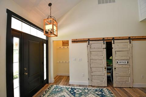 470 Pike St, Morrow, OH 45152 photo 2