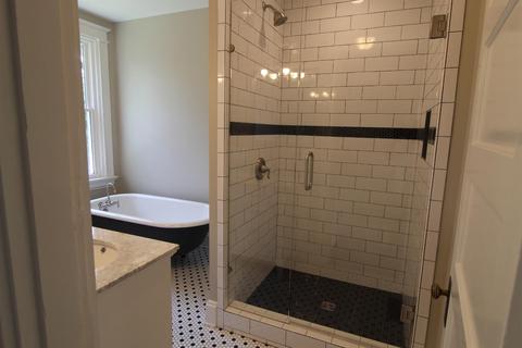1319 Burdett Ave, Cincinnati, OH 45206 photo 30