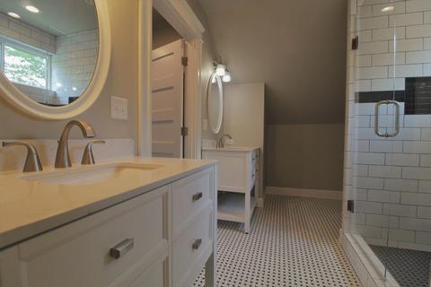 1319 Burdett Ave, Cincinnati, OH 45206 photo 37