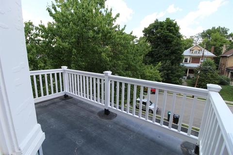 1319 Burdett Ave, Cincinnati, OH 45206 photo 28