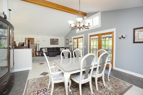 5334 Chatelaine Ct, Cincinnati, OH 45247 photo 8