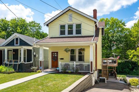 577 Torrence Ln, Cincinnati, OH 45208 photo 3