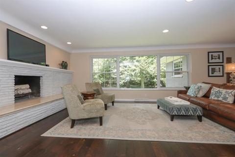 10550 Crescendo Ct, Montgomery, OH 45242 photo 9