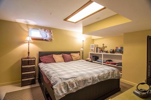 301 Ingram Rd, Greenhills, OH 45218 photo 17