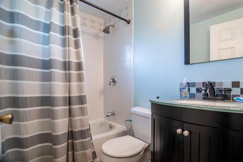 301 Ingram Rd, Greenhills, OH 45218 photo 14