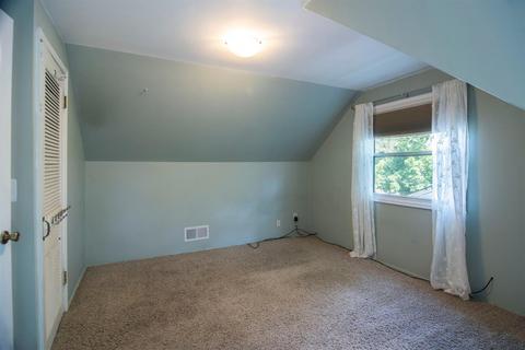 301 Ingram Rd, Greenhills, OH 45218 photo 26