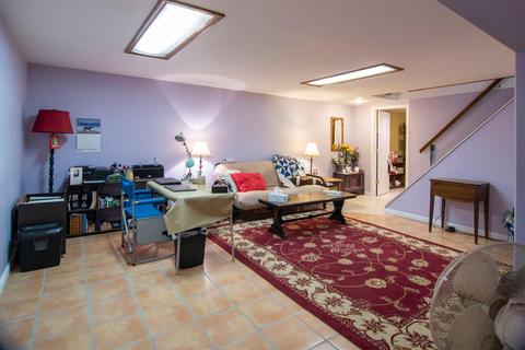 301 Ingram Rd, Greenhills, OH 45218 photo 18