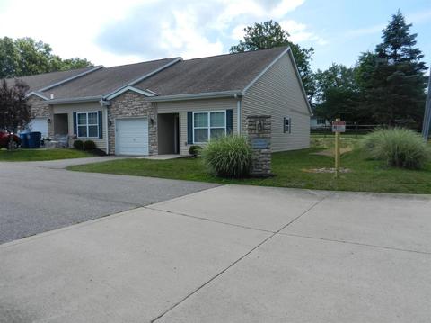 202 Long Pointe Dr, Amelia, OH 45102 photo 2