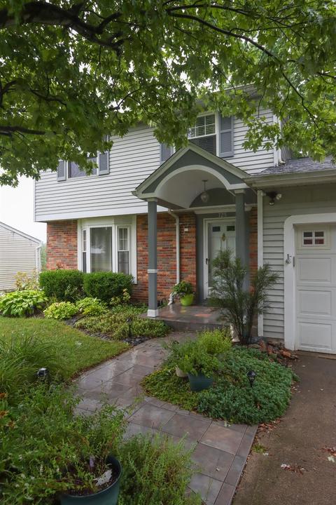 725 Ridgeview Dr, Harrison, OH 45030 photo 3