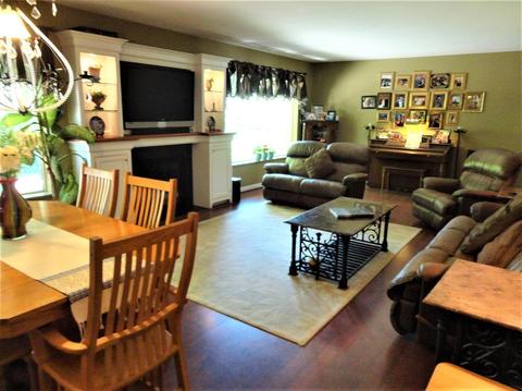 3136 Geyer Woods Ln, Cincinnati, OH 45211 photo 4