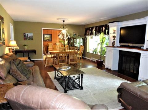 3136 Geyer Woods Ln, Cincinnati, OH 45211 photo 10