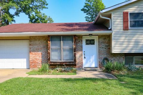 724 Miles Ln, Cincinnati, OH 45245 photo 3