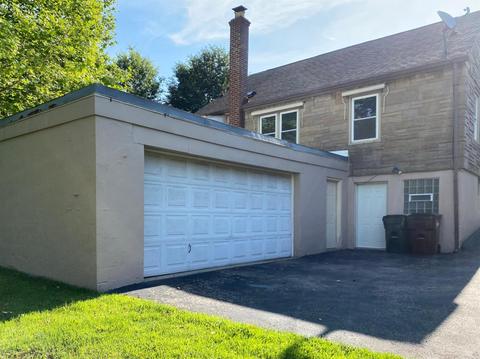 6989 Warder Dr, Cincinnati, OH 45224 photo 4