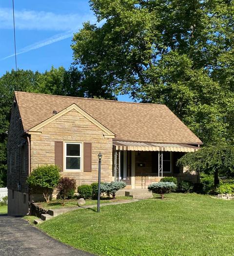 6989 Warder Dr, Cincinnati, OH 45224 photo 2