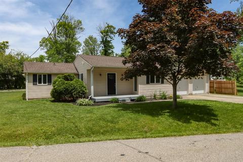 576 Glenrose Ln, Cincinnati, OH 45244 photo 1