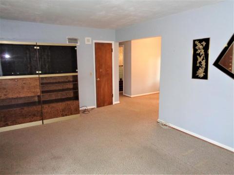 5754 Eula Ave, Cincinnati, OH 45248 photo 2
