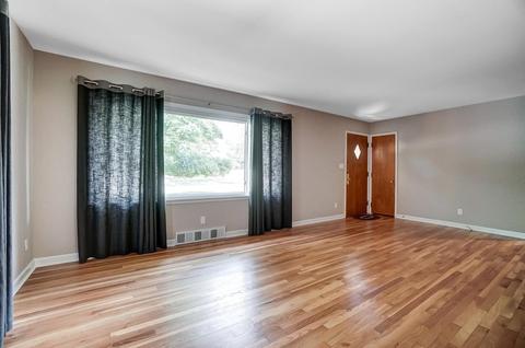 6716 Devonwood Dr, North College Hill, OH 45224 photo 7
