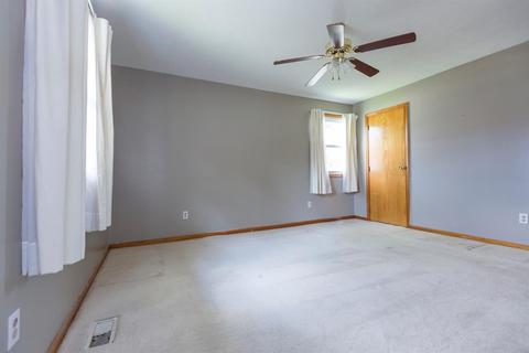 1021 Ironstone Dr, Forest Park, OH 45240 photo 17