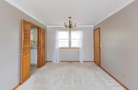 1021 Ironstone Dr, Forest Park, OH 45240 photo 5