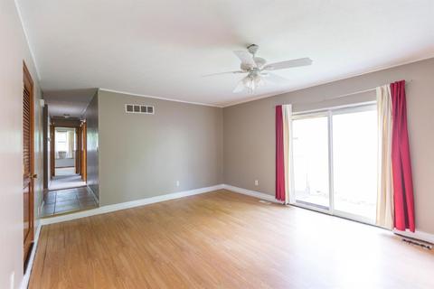 1021 Ironstone Dr, Forest Park, OH 45240 photo 12