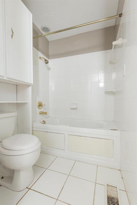 1021 Ironstone Dr, Forest Park, OH 45240 photo 21
